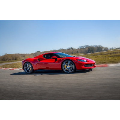 Ferrari 296 GTB - Stage (au volant) Circuit Vaison Piste