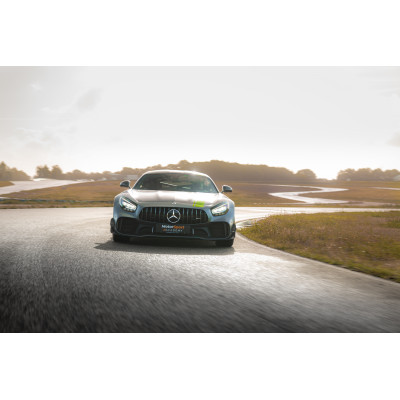 Mercedes AMG GT R PRO - Stage (au volant) Circuit Vaison Piste